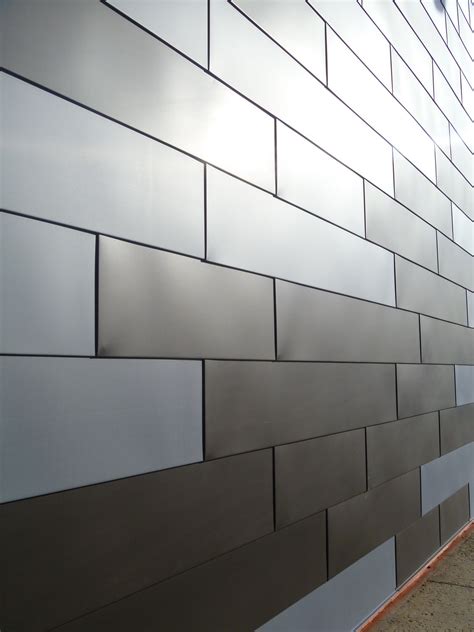 metal paneling for exterior walls